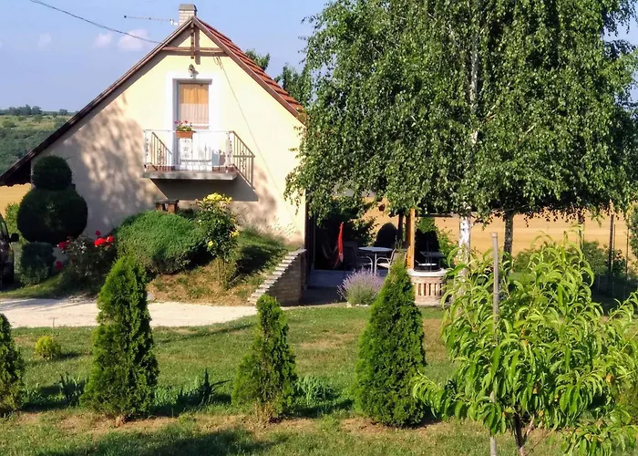 In 33661 Semesterbostad *